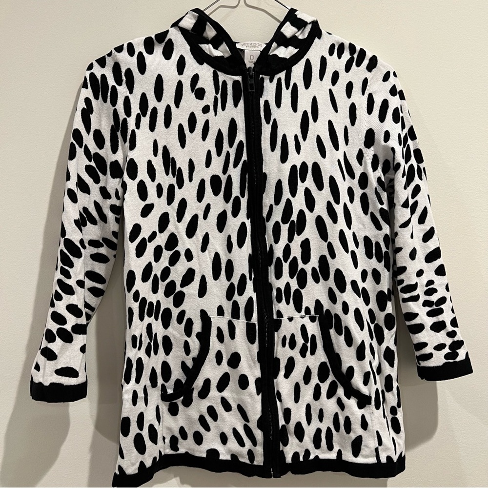 Weekends by Chico’s full zip‎ hooded sweater